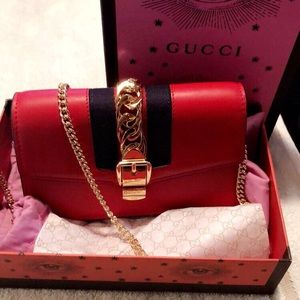 ❗️Red mini sylvie gucci bag ❗️
